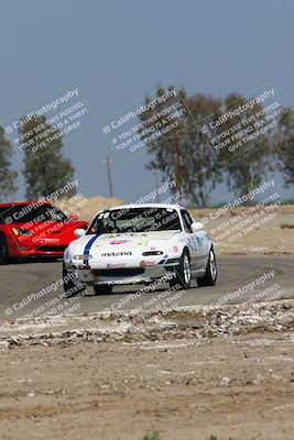 media/May-01-2022-CalClub SCCA (Sun) [[03a481c204]]/Group 1/Qualifying (I5)/